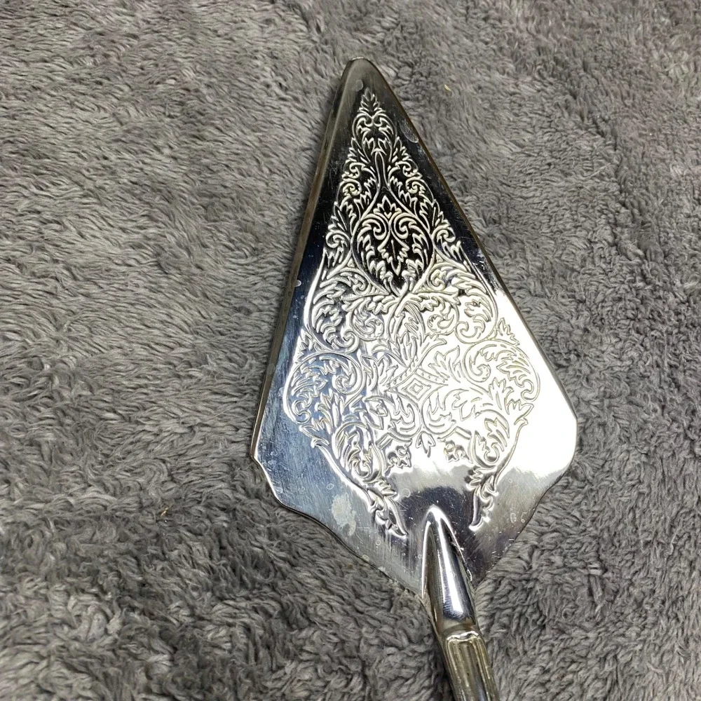 Vintage Silver Brush Large Pie Cake Server 11.5